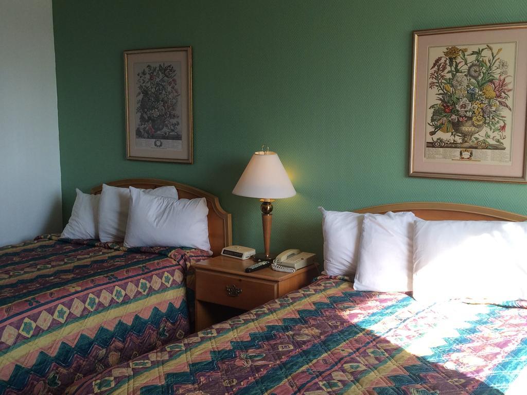 Carol Hotel Omaha Bagian luar foto