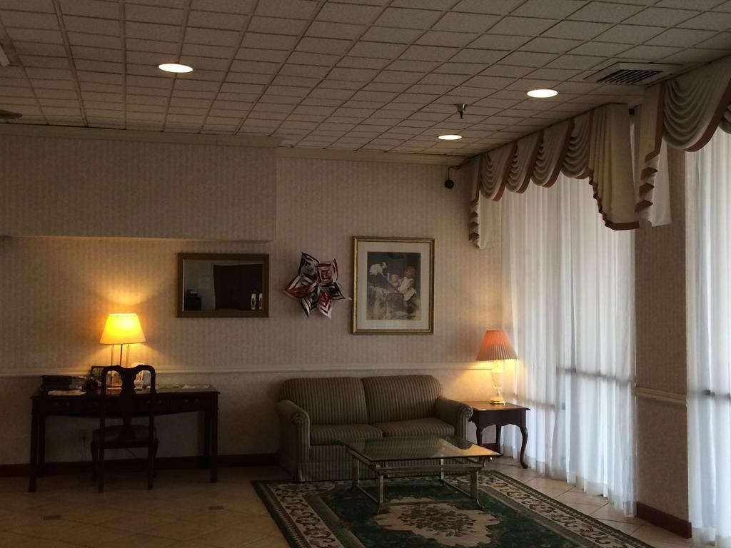 Carol Hotel Omaha Bagian luar foto